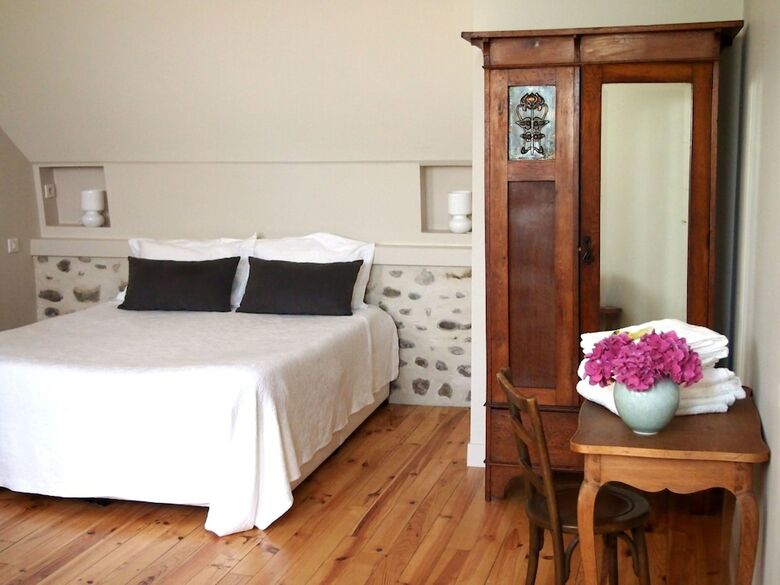 Clos Mirabel Self Catering