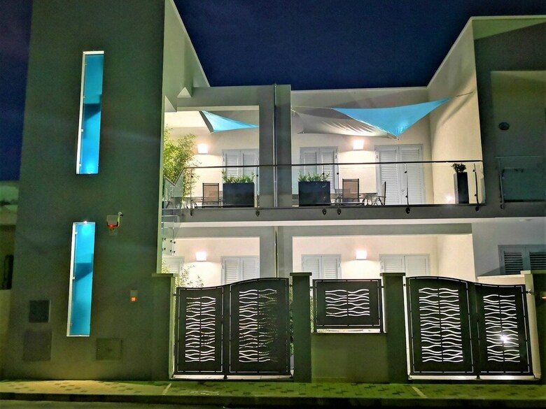 Mirto Torre Lapillo Beach Apartments
