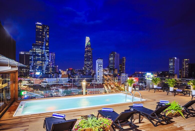 Hotel Winsuites Saigon