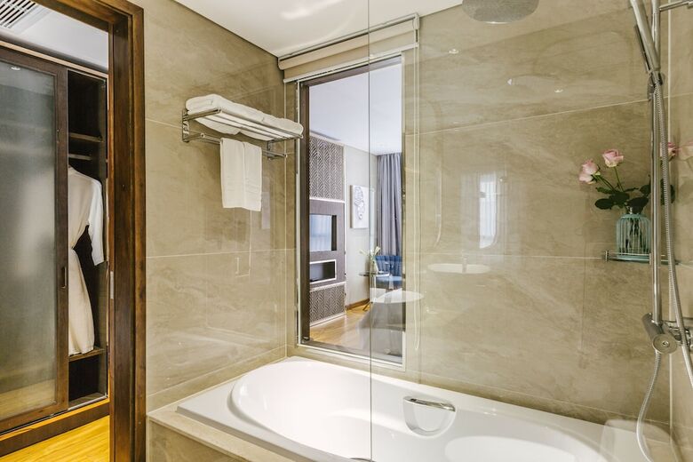 Hotel Winsuites Saigon