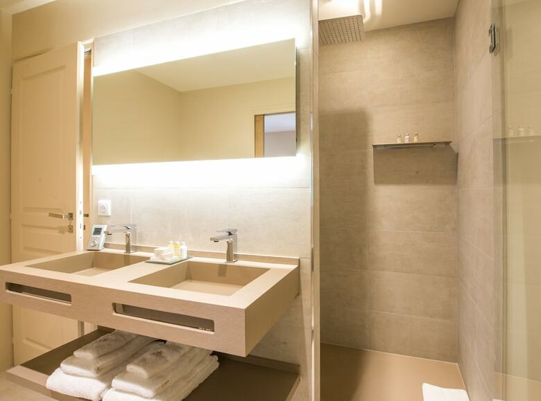 Hotel Les Suites Du 33