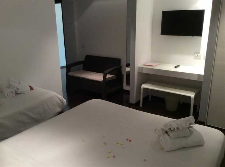 15.92 Hotel