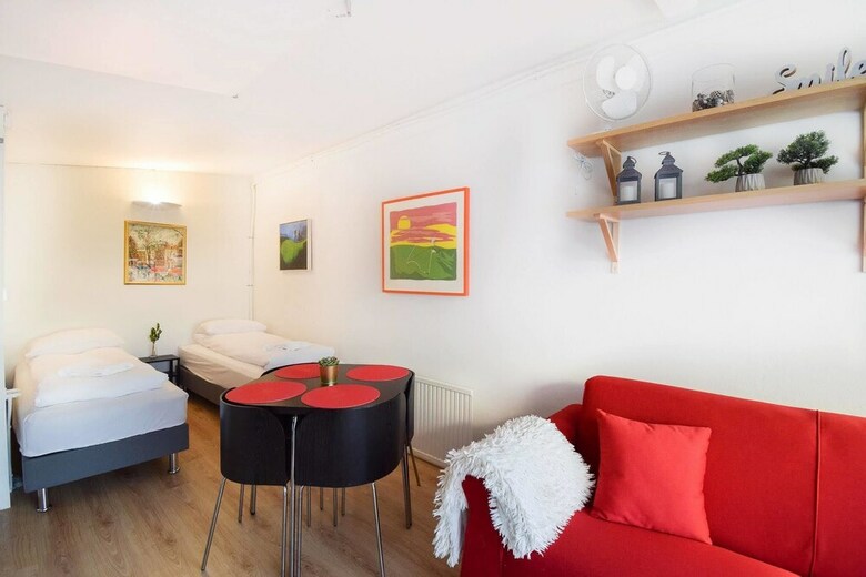 Apartment M13