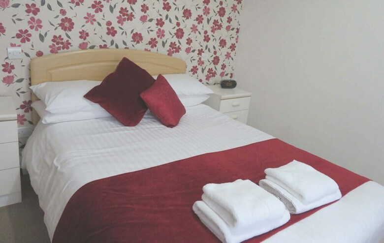 Bed & Breakfast Rhondda House