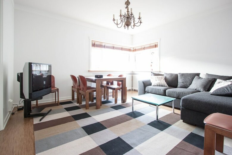 Apartment R44