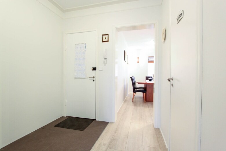 Apartment S33