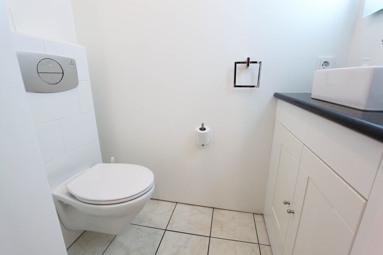 Apartment S33