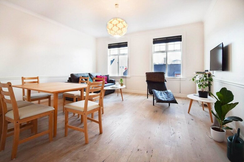 Apartment G4