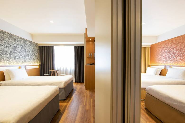 Karaksa Hotel Grande Shin-osaka Tower