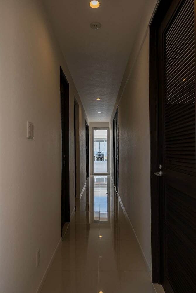 Viaul Sky Villas Unten