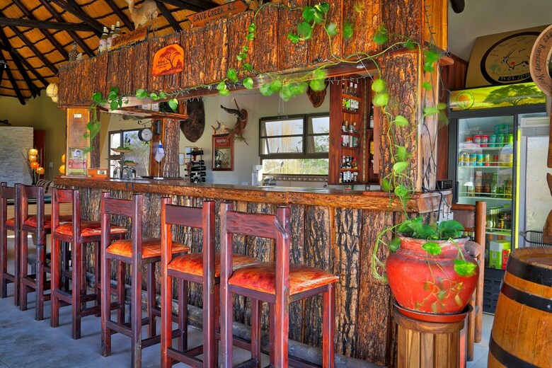 Posada Etosha Mopane Safari Lodge