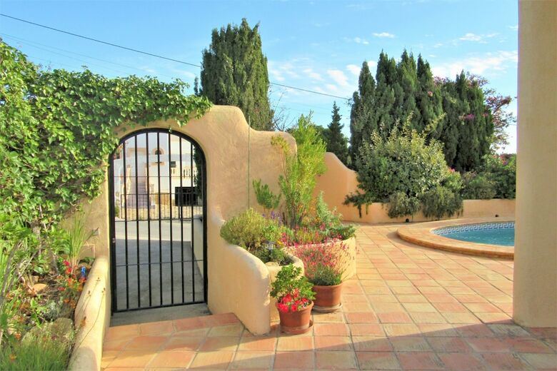 Villa Amuchosol