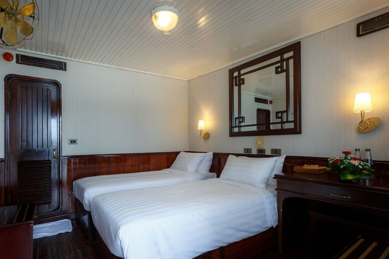 Emeraude Classic Cruises