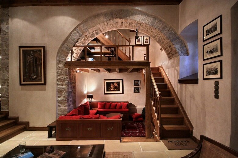 Hotel Loussiou Nymfes