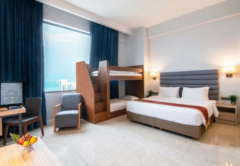 Hotel Hompton By The Beach Penang