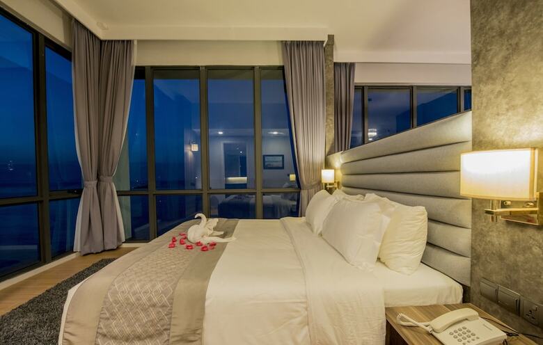 Hotel Hompton By The Beach Penang