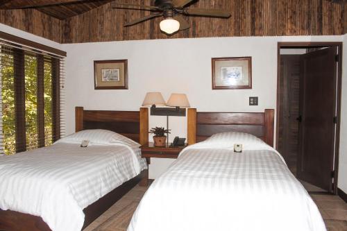 Villa Blanca Cloud Forest Hotel & Nature Reserve