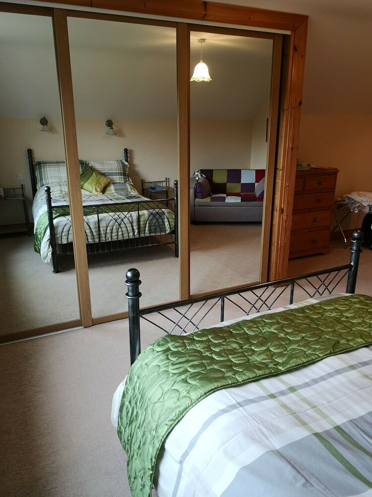 Bed & Breakfast Donegal Lodge