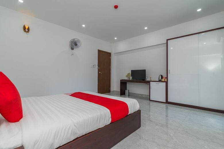 Oyo 186 Ruby Hotel