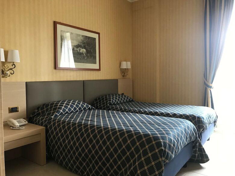 Domus Park Hotel