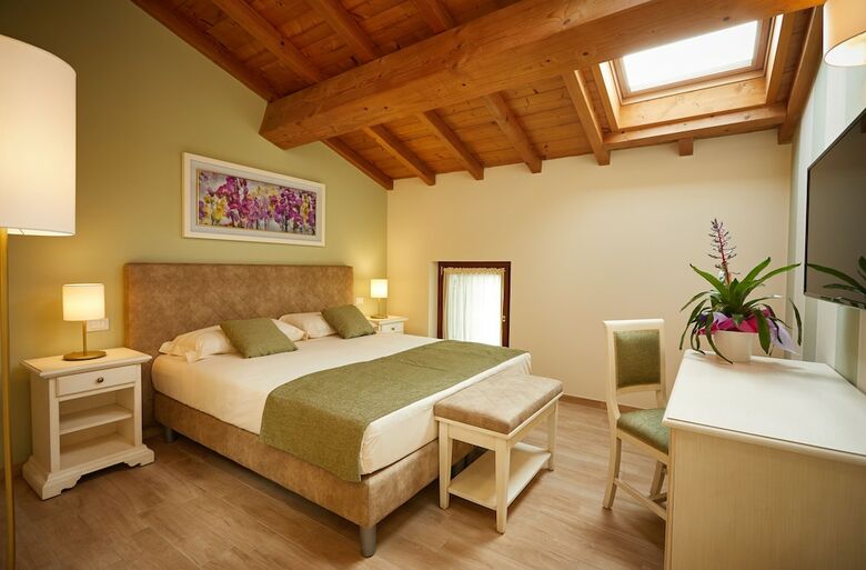 Hotel Borgo Romantico Relais