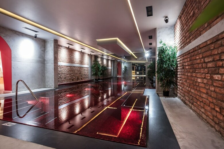 Hotel Next Door Park