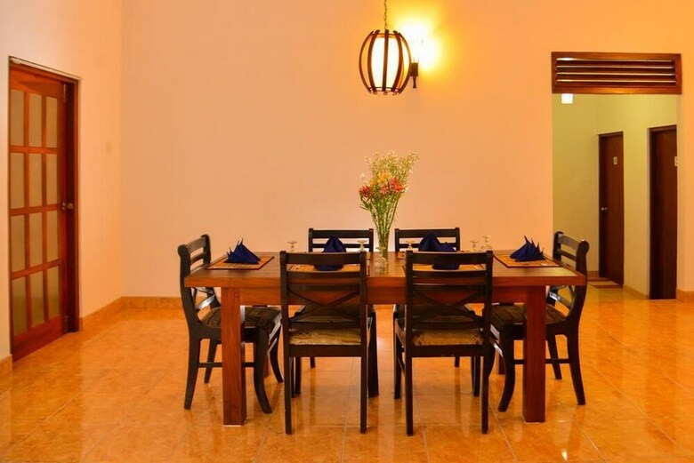 Hotel Thambara Villa Unawatuna