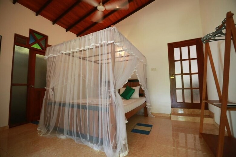 Hotel Thambara Villa Unawatuna