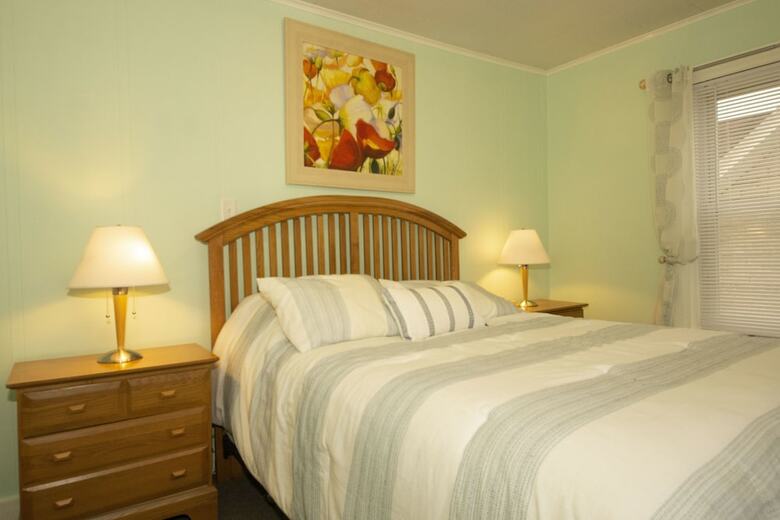 Simmons Motel