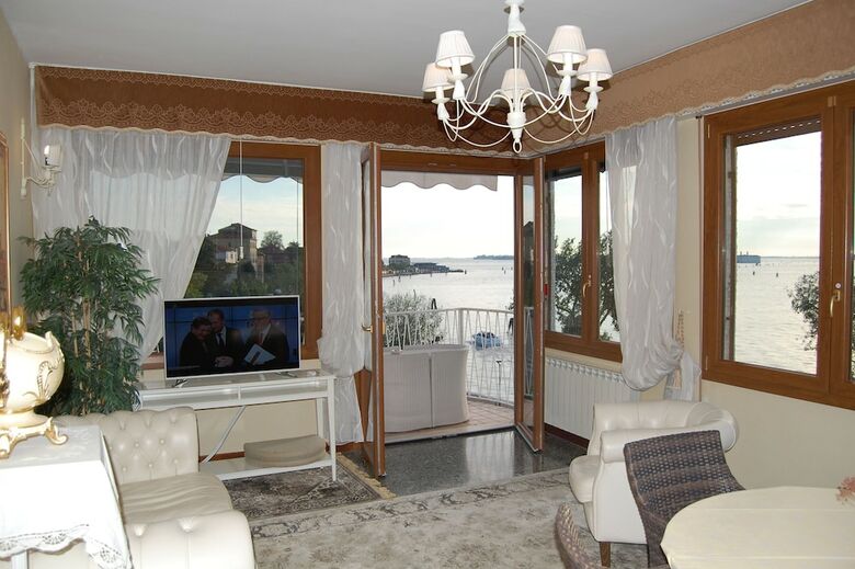 Residencia Oasis Golden Lagoon Chalet
