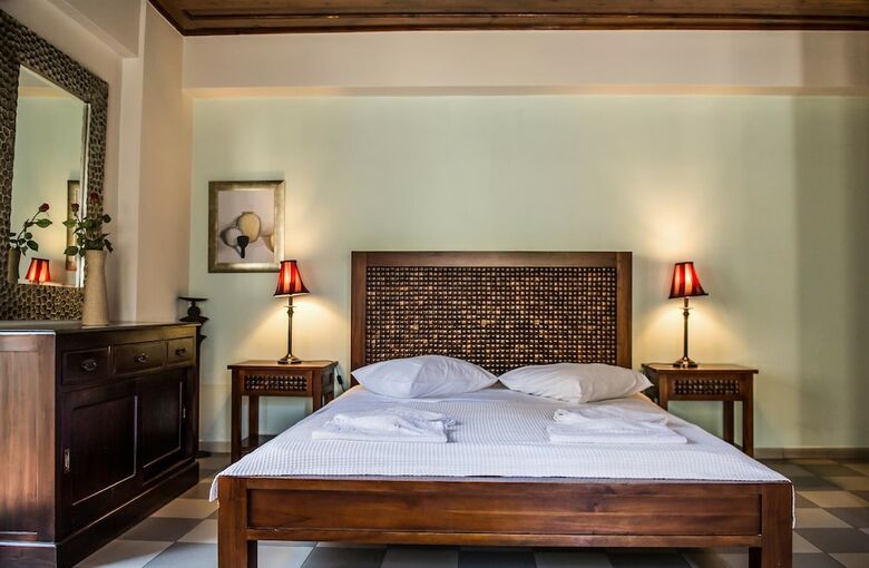 Apartamentos Vranas Ambiance Hotel
