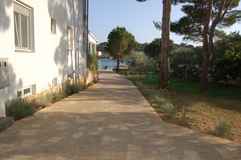 Gorgonia Apartments