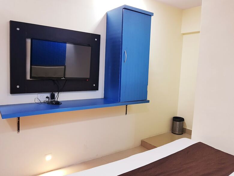 Hotel Hexa Sai Grand