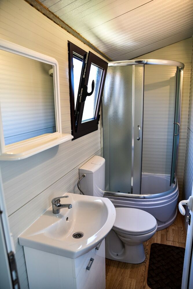 Hotel Mobile Homes Giovanni's Beach Copacabana