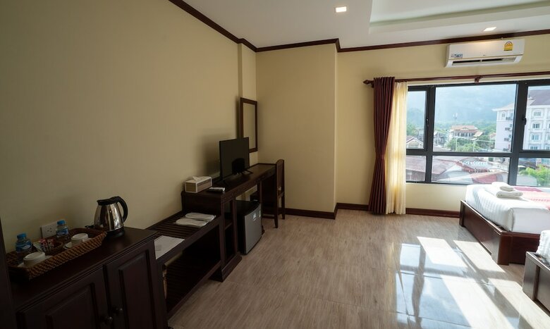 Pm Hotel