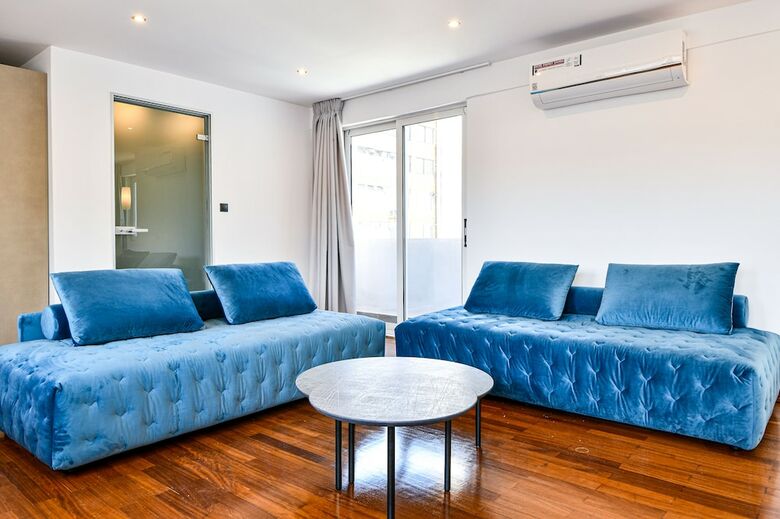 Hotel Aeolos Luxury Suites