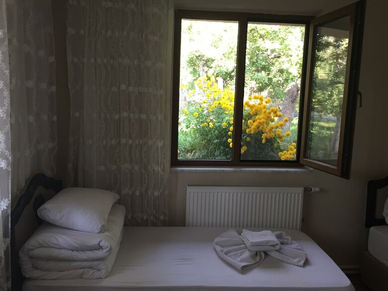 Hotel Taurus Guest House