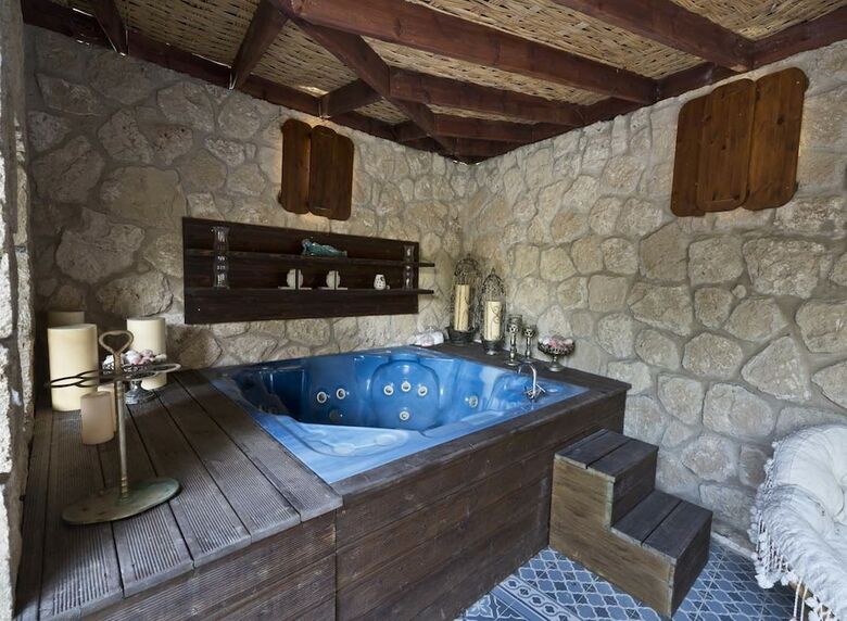 Villa Stone House By Amy Villas