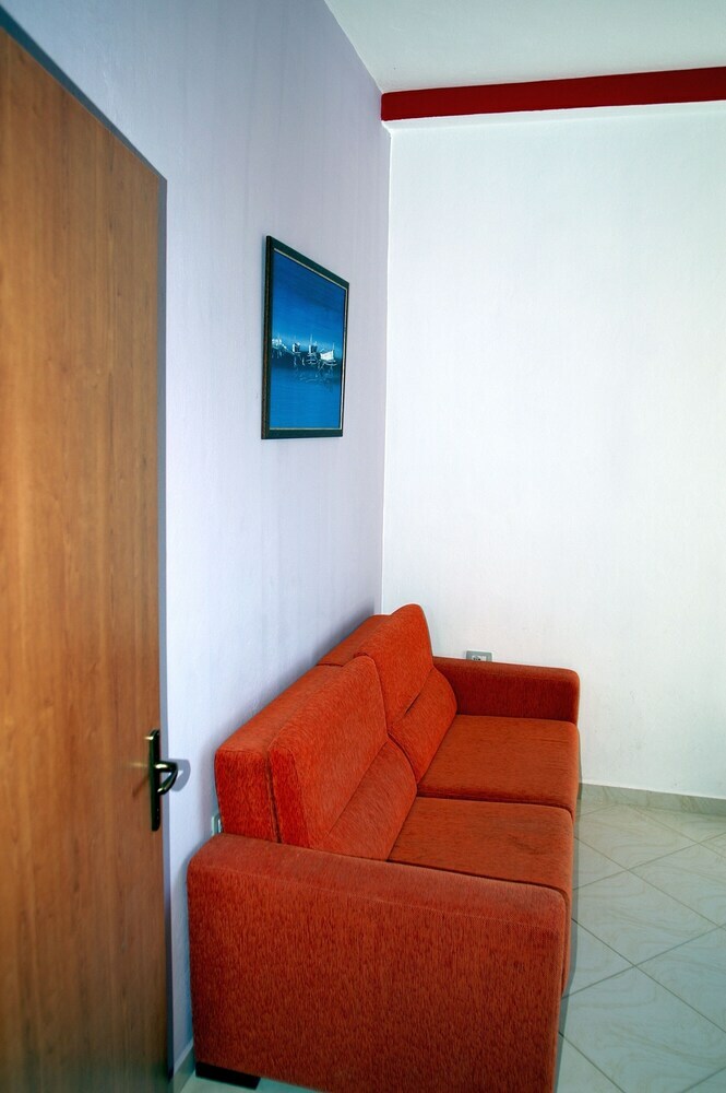 Aparthotel Globus Apartments