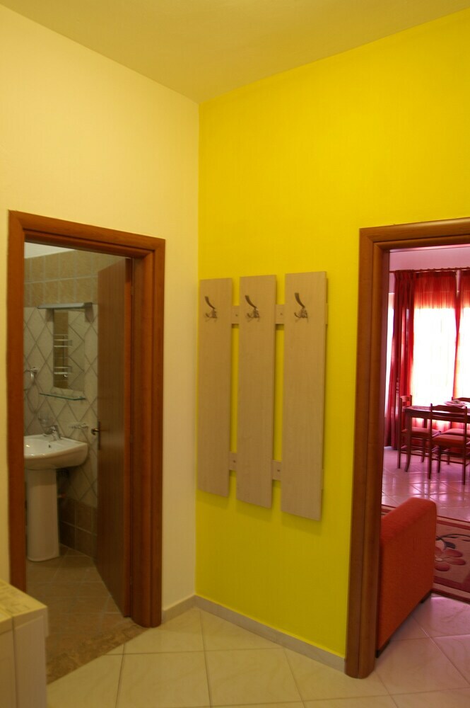 Aparthotel Globus Apartments