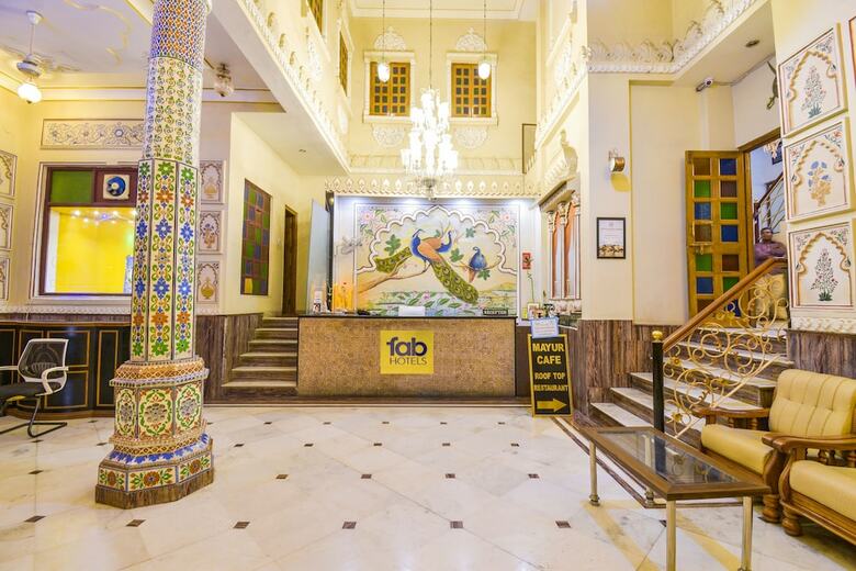 Fabhotel Baba Palace Pichola Lake