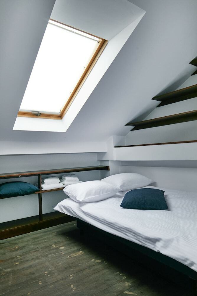 Rozana 2-floor Apartment