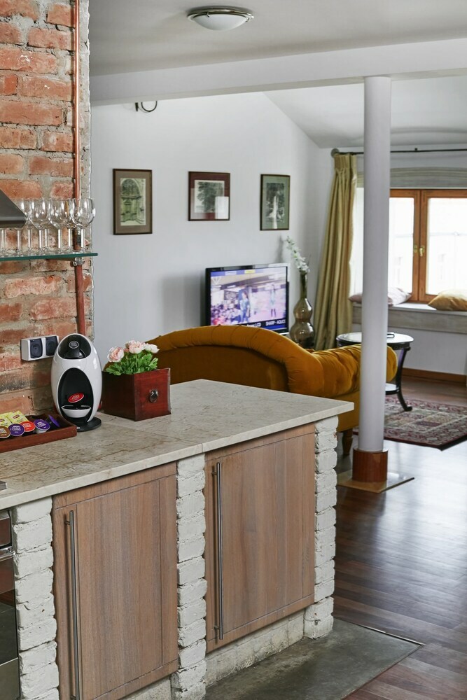 Rozana 2-floor Apartment