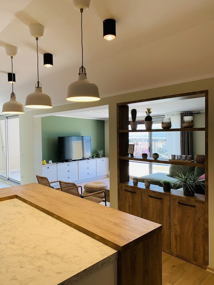 Apartamentos Golden Eagle