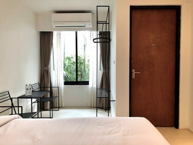 Hotel Por Santitham
