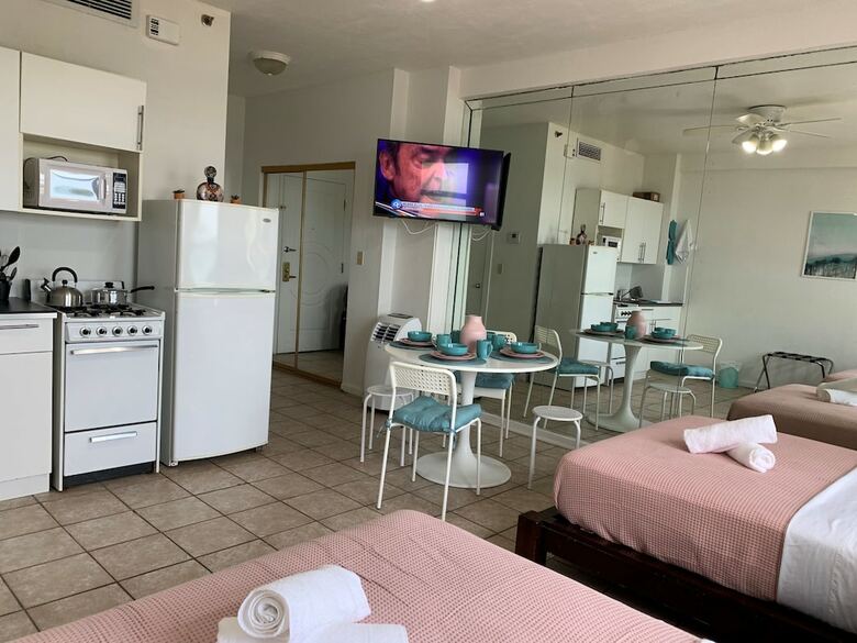 Apartamentos Beach Resort By Traveline