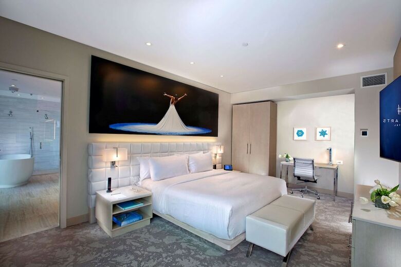 Hall Arts Hotel
