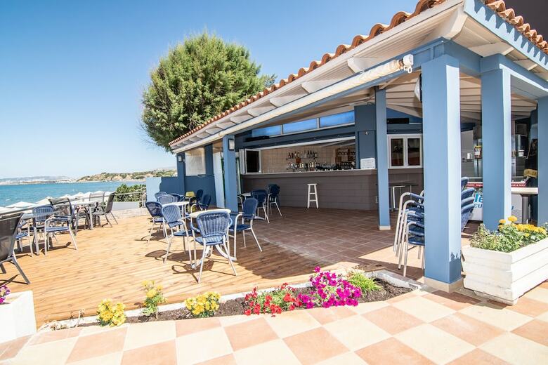 Aparthotel Girogiali Apartments