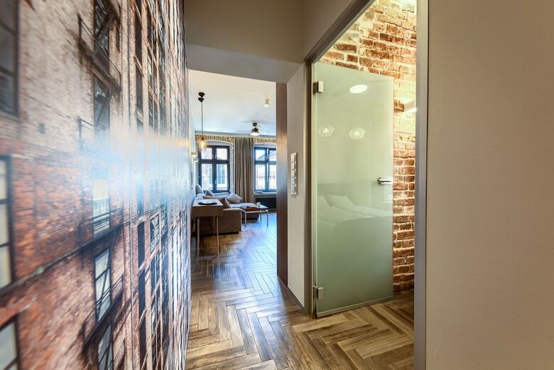 2-3 Apartments Old Town