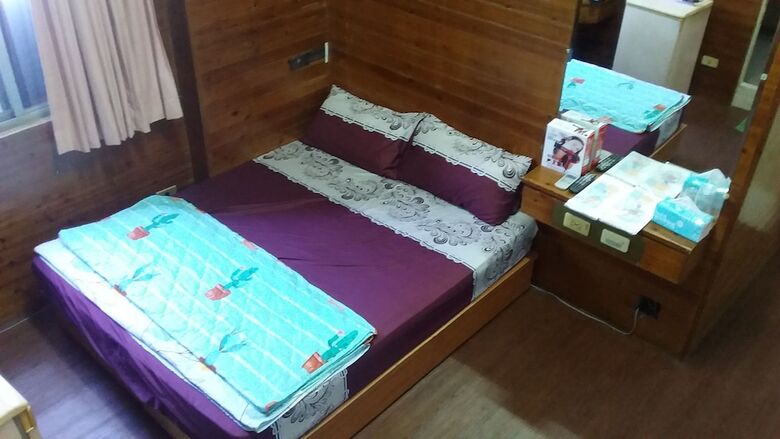 Chung Hua213 Daily Rental
